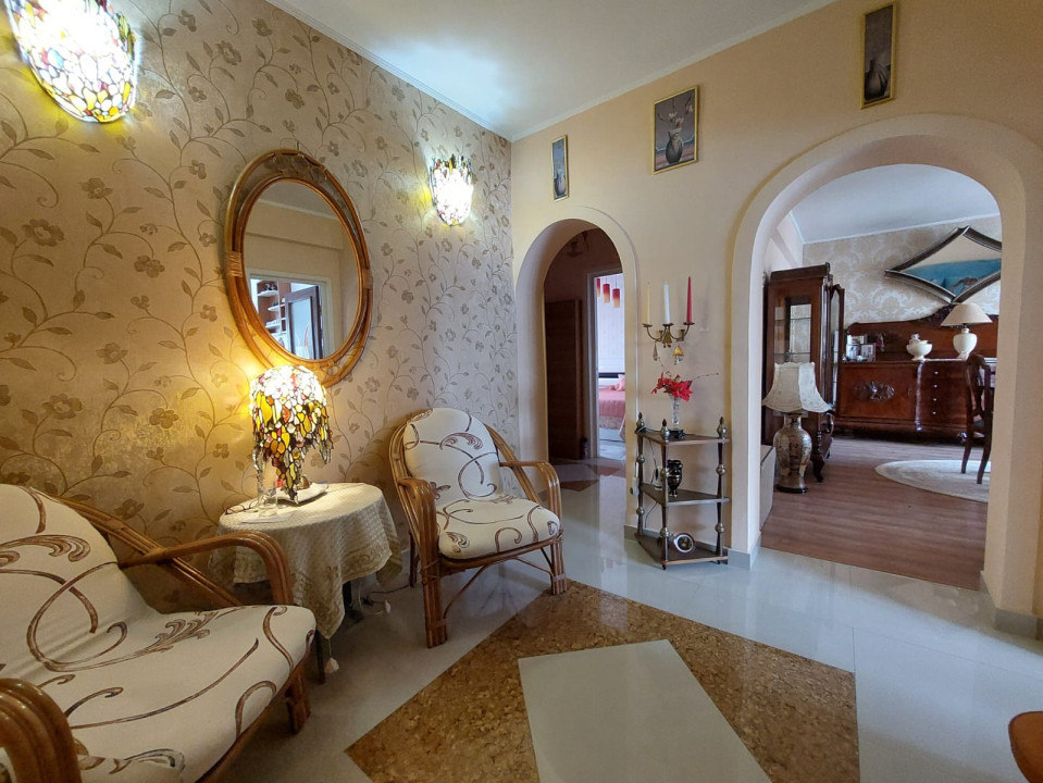 3 CAMERE  |  CENTRU  |  PLAJA NEVERSEA