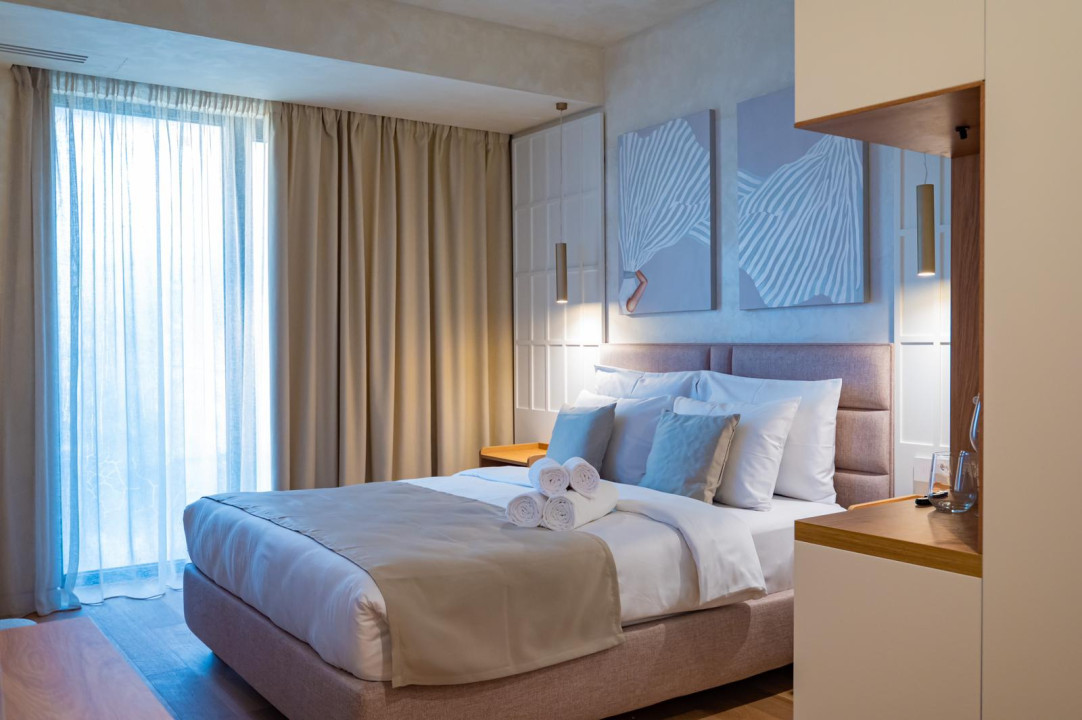 VOGH OLIMP | 2 CAMERE | 2 BAI | VEDERE FRONTALA LA MARE