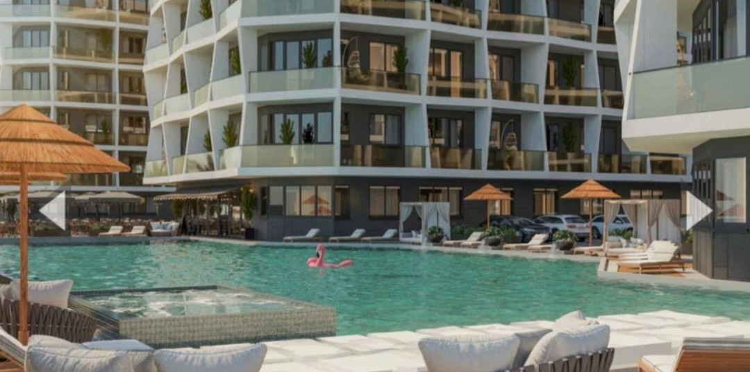MAMAIA | DESCHIDERE LAC | RESORT PISCINĂ SI RESTAURANT | PARCARE