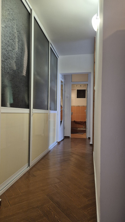 3 CAMERE | DECOMANDAT | PARTER | MOBILAT