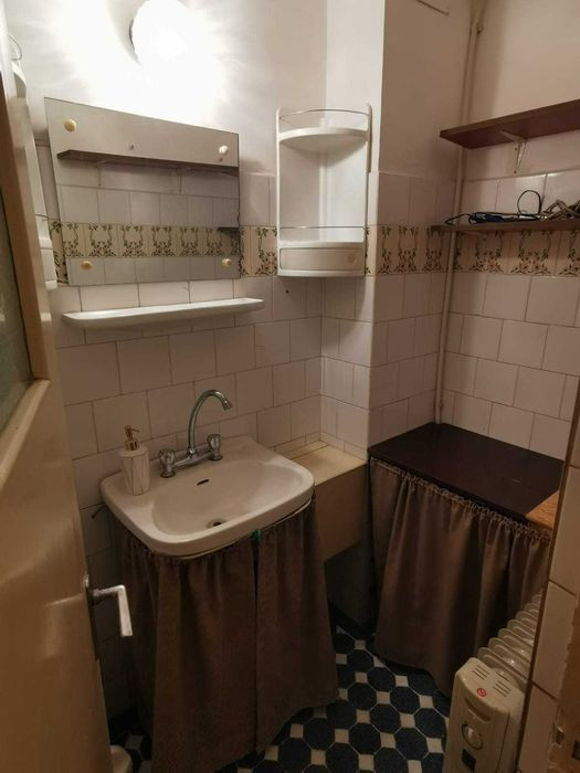 APARTAMENT 3 CAMERE 72MP| POARTA 6| DECOMANDAT| ETAJ INTERMEDIAR |