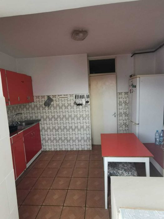 APARTAMENT 3 CAMERE 72MP| POARTA 6| DECOMANDAT| ETAJ INTERMEDIAR |