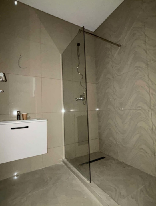 OPFERTĂ-APARTAMENT 2 CAMERE-RESORT LUX- PARCARE-COMISION 0%