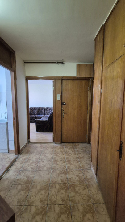 TOMIS 3 | DECOMANDAT | EXCLUSIVITATE