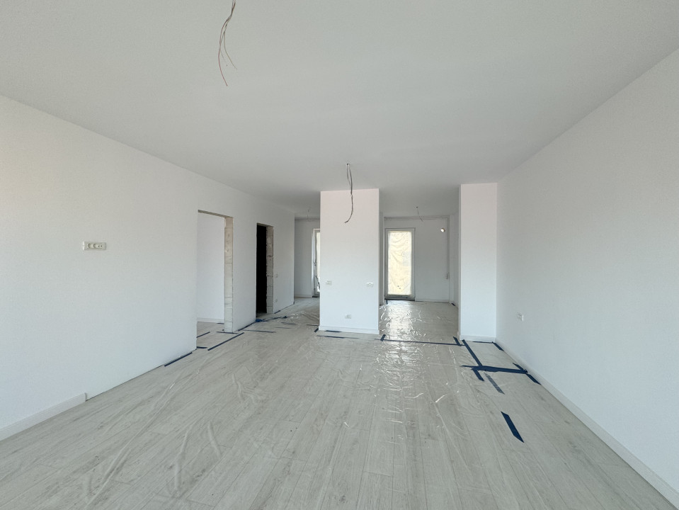 2 CAMERE | DACIA | LOC PARCARE INCLUS | MOBILAT COMPLET