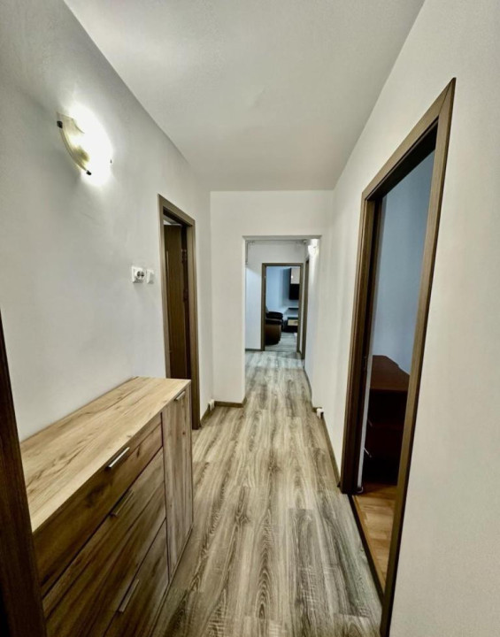 Apartament 3 camere Faleza Nord zona Reyna Termen lung