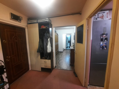 Apartament 3 camere decomandat Abator