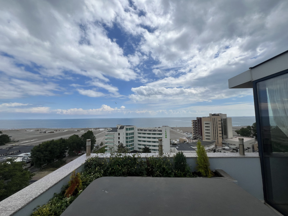 Mamaia. Butoaie. Penthouse view 360. Mare/Lac. Disponibil imediat